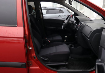 Подержанный автомобиль Hyundai Getz 2008 года (13 фото)