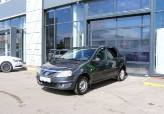 Подержанный автомобиль Renault Logan Sedan 2010 года (1 фото)