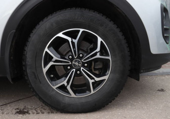 Подержанный автомобиль Kia Sportage 2018 года (10 фото)
