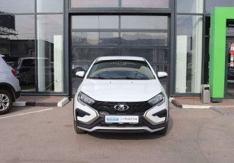 Подержанный автомобиль LADA (ВАЗ) Vesta Sedan 2023 года (8 фото)