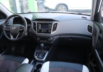 Подержанный автомобиль Hyundai Creta 2020 года (13 фото)