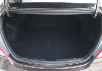 Подержанный автомобиль Hyundai Solaris Sedan 2016 года (10 фото)