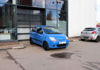 Подержанный автомобиль Chevrolet Spark 2006 года (7 фото)