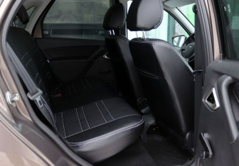 Подержанный автомобиль LADA (ВАЗ) Granta Sedan 2021 года (12 фото)