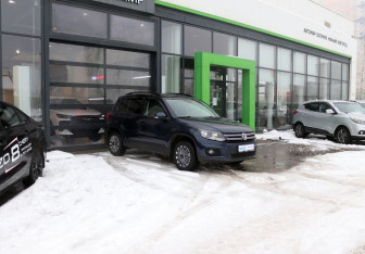 Подержанный автомобиль Volkswagen Tiguan 2013 года (7 фото)