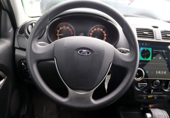 Подержанный автомобиль LADA (ВАЗ) Granta Sedan 2021 года (16 фото)