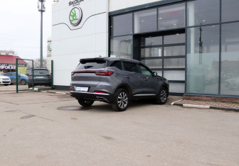 Подержанный автомобиль Chery Tiggo 7 Pro Max 2023 года (5 фото)