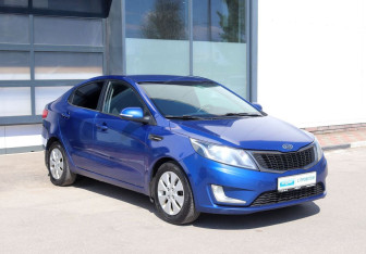 Подержанный автомобиль Kia Rio Sedan 2012 года (2 фото)