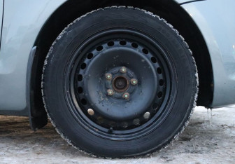 Подержанный автомобиль Ford Focus Hatchback 2009 года (9 фото)