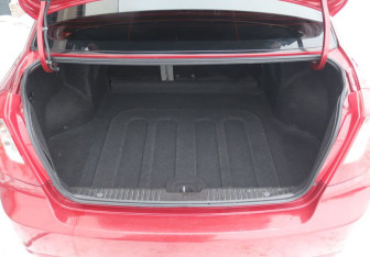 Подержанный автомобиль Chevrolet Lacetti Sedan 2011 года (10 фото)