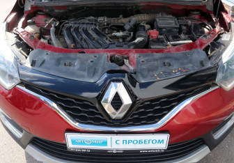 Подержанный автомобиль Renault Kaptur 2019 года (17 фото)