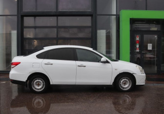 Подержанный автомобиль Nissan Almera Sedan 2014 года (6 фото)