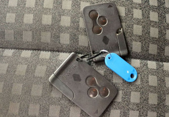 Подержанный автомобиль Renault Megane Sedan 2006 года (18 фото)