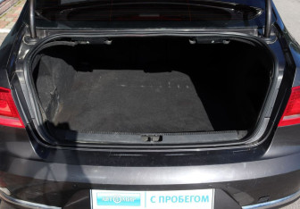 Подержанный автомобиль Volkswagen Passat Sedan 2011 года (16 фото)