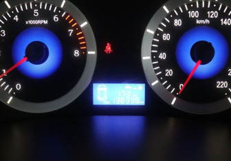 Подержанный автомобиль Geely GC6 2014 года (17 фото)