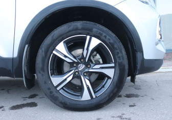 Подержанный автомобиль Chery Tiggo 4 Pro 2024 года (11 фото)
