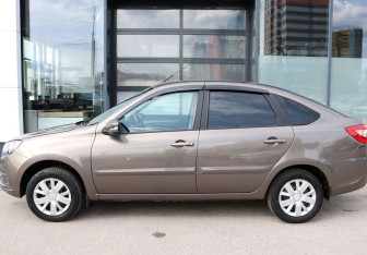 Подержанный автомобиль LADA (ВАЗ) Granta Liftback 2022 года (2 фото)