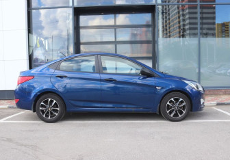 Подержанный автомобиль Hyundai Solaris Sedan 2015 года (6 фото)