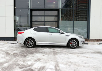 Подержанный автомобиль Kia Optima Sedan 2013 года (6 фото)