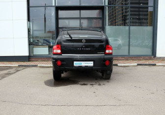 Подержанный автомобиль SsangYong Actyon 2007 года (4 фото)