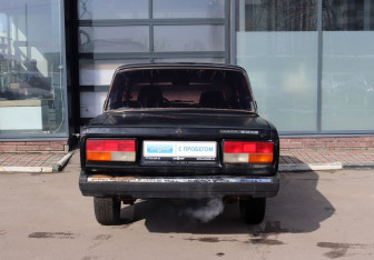 Подержанный автомобиль LADA (ВАЗ) 2107 2010 года (4 фото)