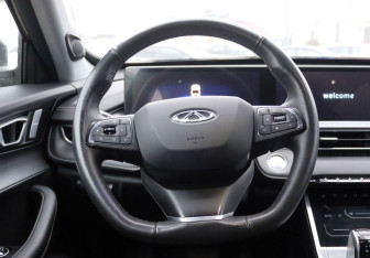 Подержанный автомобиль Chery Tiggo 7 Pro Max 2023 года (15 фото)