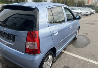 Подержанный автомобиль Kia Picanto 2007 года (5 фото)