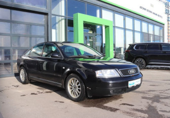 Подержанный автомобиль Audi A6 Sedan 2000 года (7 фото)