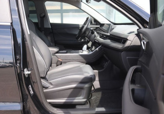 Подержанный автомобиль Chery Tiggo 4 2024 года (13 фото)