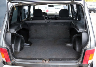 Подержанный автомобиль LADA (ВАЗ) 2131 (4x4) 2013 года (11 фото)