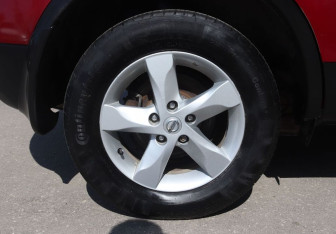Подержанный автомобиль Nissan Qashqai 2011 года (9 фото)