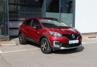 Подержанный автомобиль Renault Kaptur 2019 года (2 фото)