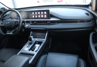 Подержанный автомобиль Chery Tiggo 7 Pro Max 2023 года (13 фото)