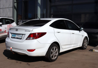 Подержанный автомобиль Hyundai Solaris Sedan 2014 года (6 фото)