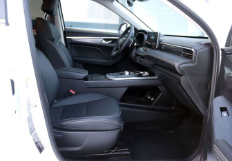 Подержанный автомобиль Haval Jolion 2023 года (12 фото)