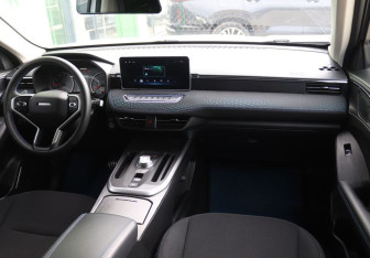 Подержанный автомобиль Haval Jolion 2022 года (14 фото)