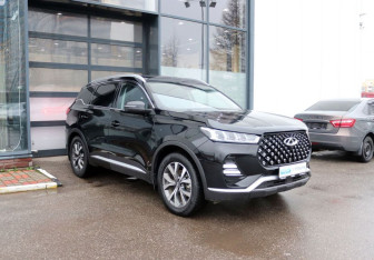Подержанный автомобиль Chery Tiggo 7 Pro 2022 года (7 фото)