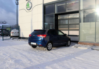 Подержанный автомобиль Kia Rio Hatchback 2016 года (5 фото)