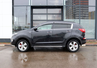 Подержанный автомобиль Kia Sportage 2012 года (2 фото)