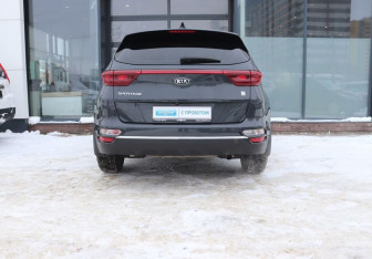 Подержанный автомобиль Kia Sportage 2020 года (4 фото)