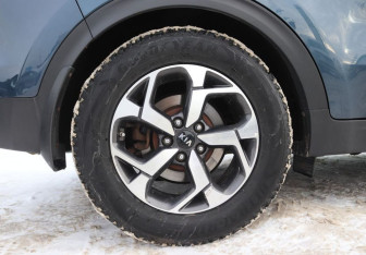 Подержанный автомобиль Kia Sportage 2019 года (9 фото)