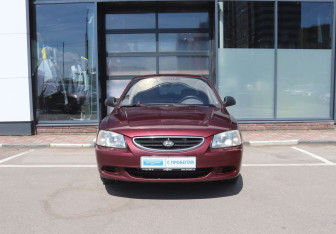 Подержанный автомобиль Hyundai Accent Sedan 2007 года (8 фото)