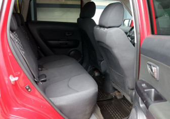 Подержанный автомобиль Kia Soul 2011 года (10 фото)