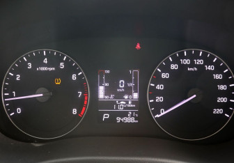 Подержанный автомобиль Hyundai Creta 2016 года (14 фото)