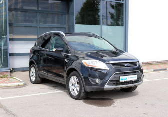 Подержанный автомобиль Ford Kuga 2012 года (2 фото)