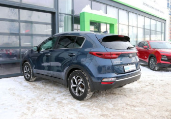 Подержанный автомобиль Kia Sportage 2019 года (3 фото)