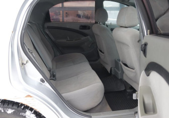 Подержанный автомобиль Chevrolet Lacetti Hatchback 2010 года (11 фото)