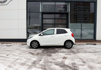 Подержанный автомобиль Kia Picanto 2021 года (2 фото)