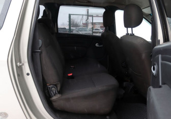 Подержанный автомобиль LADA (ВАЗ) Largus Wagon 2014 года (12 фото)