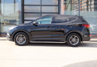 Подержанный автомобиль Hyundai Santa Fe 2017 года (7 фото)